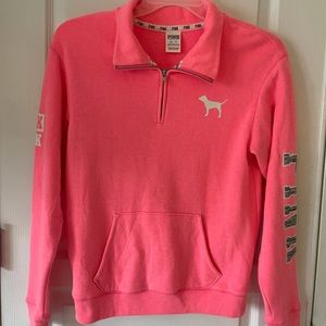 XS PINK VS quarter zip